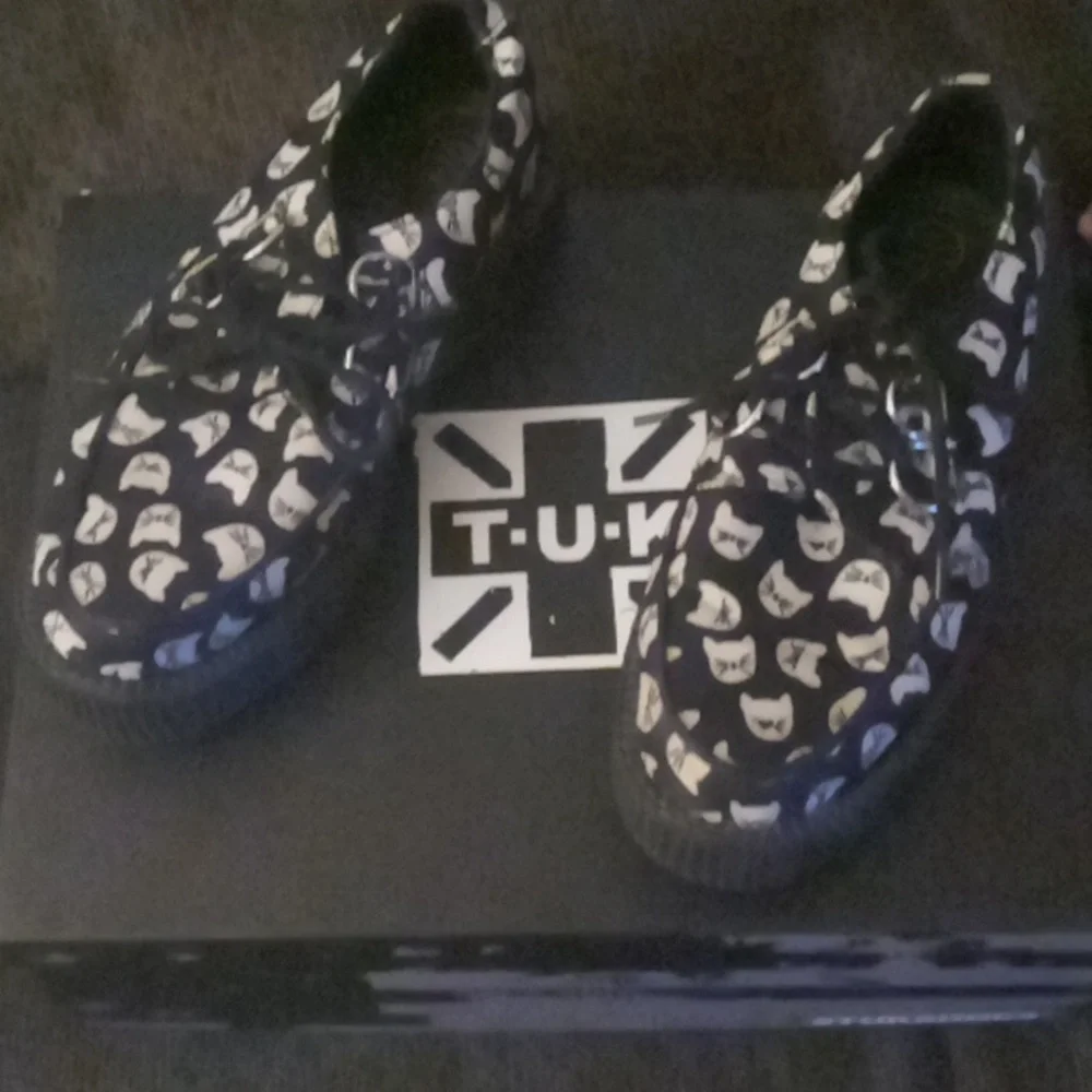 T.u.k. Kitten Creeper - Picture 4 of 4